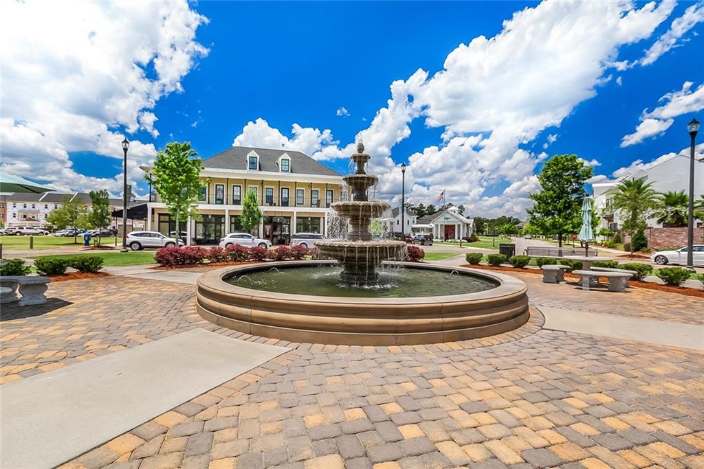 984 BEAUREGARD Parkway