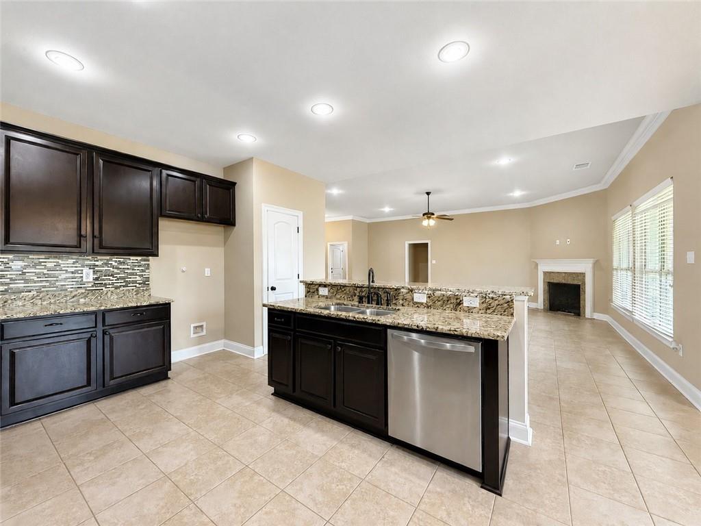 1817 JUSTIN Drive