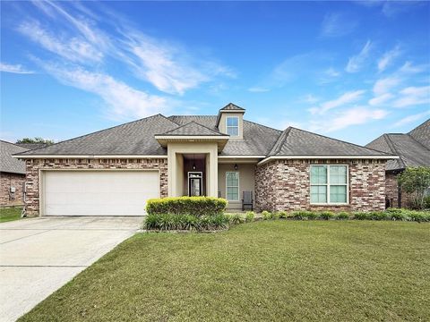 Photo of 1817 JUSTIN Drive, Covington, LA 70435 (MLS # 2556864)