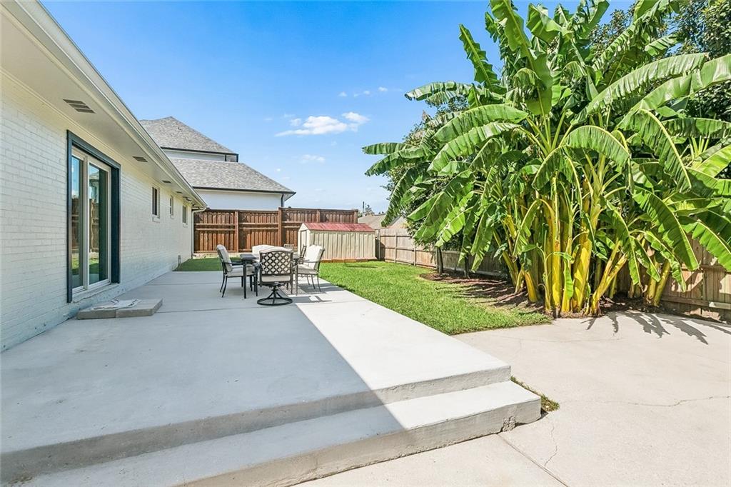1313 CHICKASAW Avenue