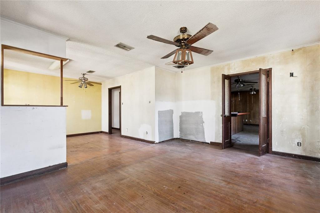 157 DESTREHAN Drive