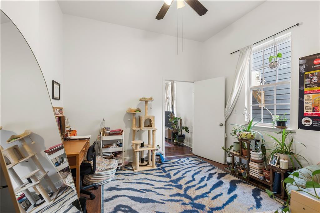 8430 32 JEANNETTE Street