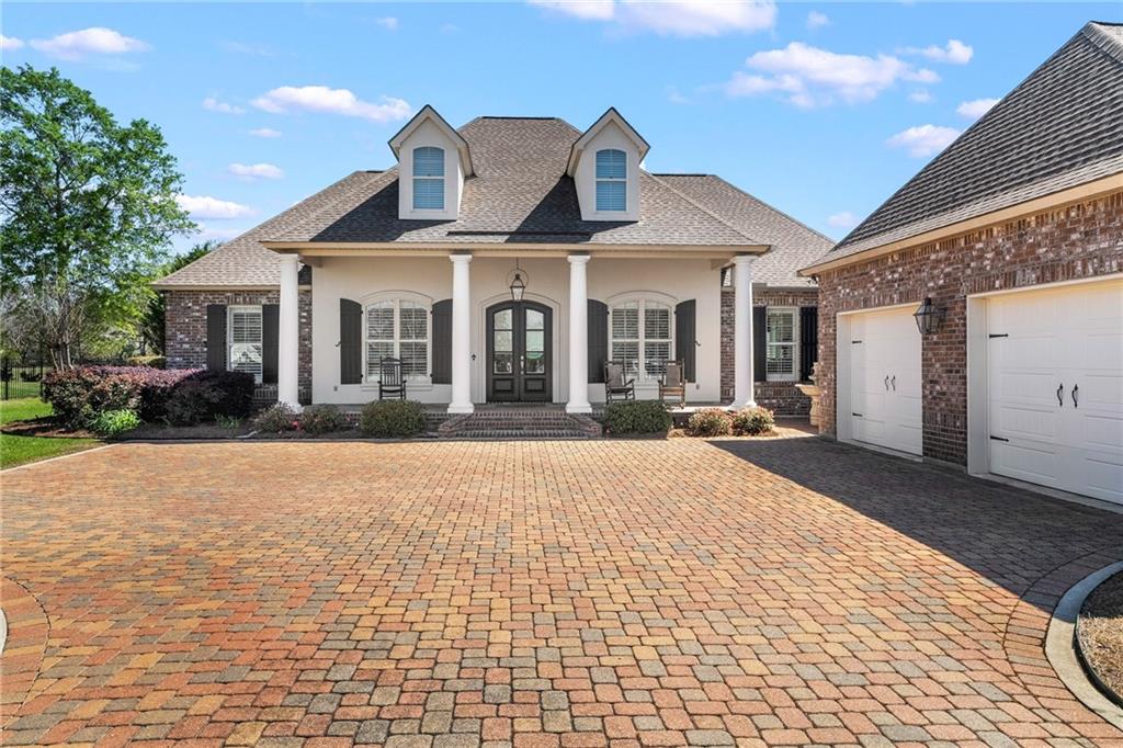 917 GREAT SOUTHERN Drive