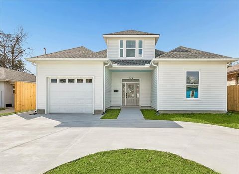 744 BROCKENBRAUGH Court Metairie LA 70005