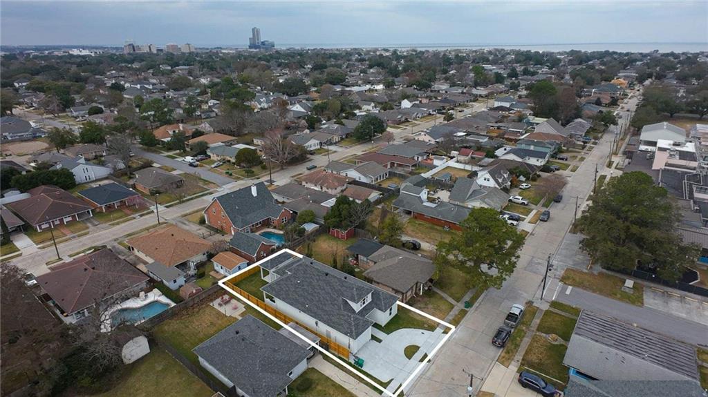 744 BROCKENBRAUGH Court