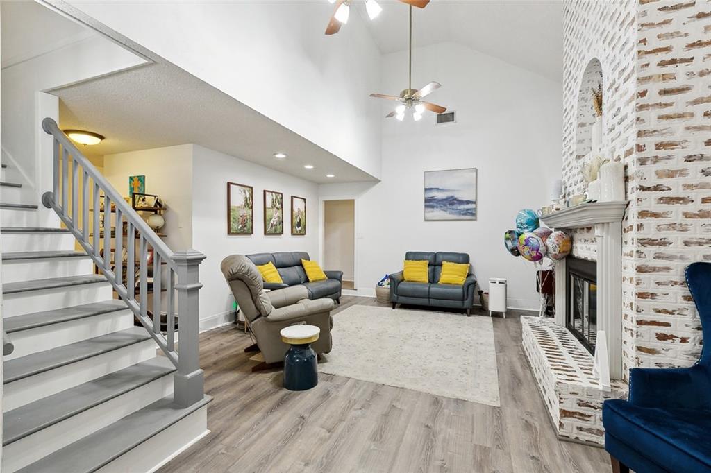 111 THOMAS COBY Drive