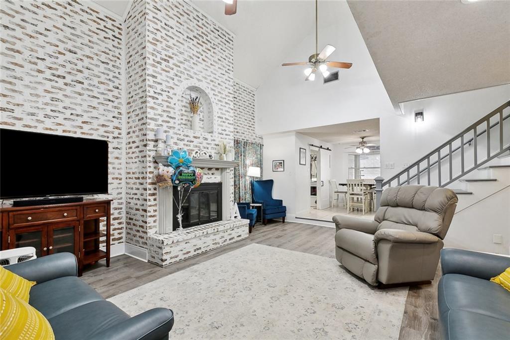 111 THOMAS COBY Drive