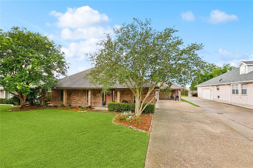 111 THOMAS COBY Drive