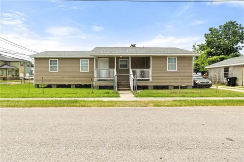 401 OAK Avenue Harahan LA 70123