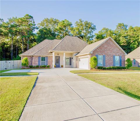 640 PINE GROVE Loop Madisonville LA 70447