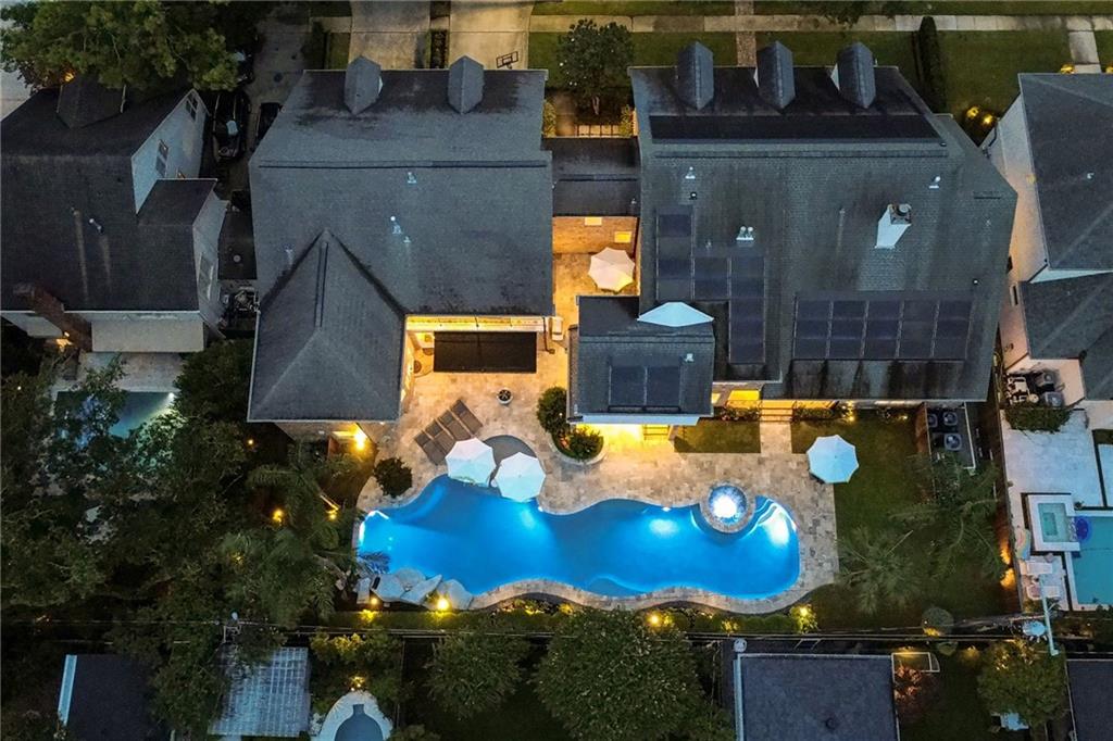 236 GLENWOOD Drive