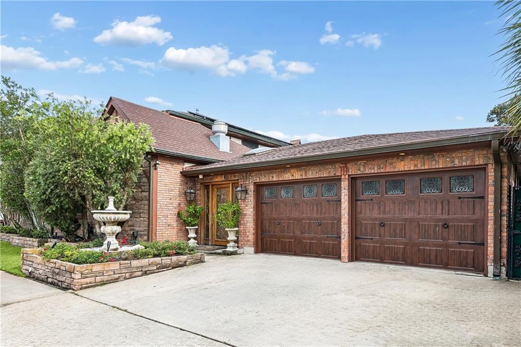 4001 TOLMAS Drive