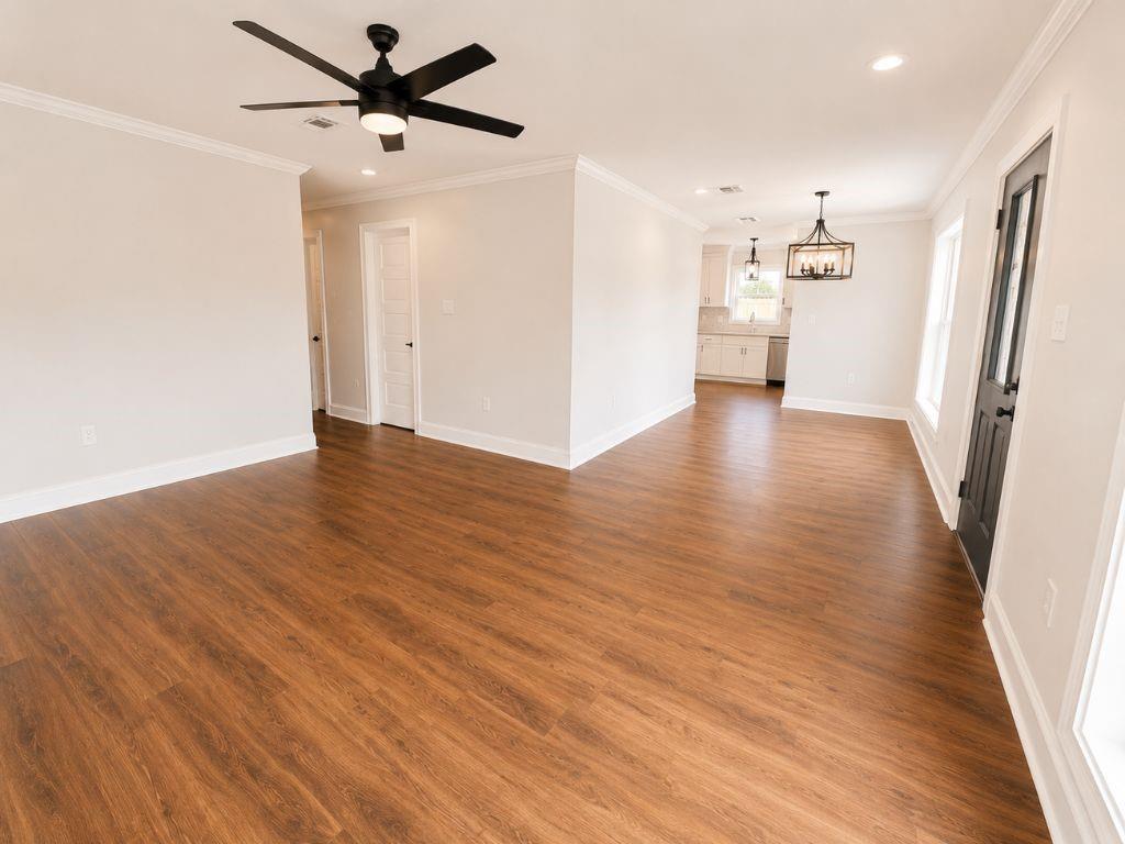 3505 W LOYOLA Drive