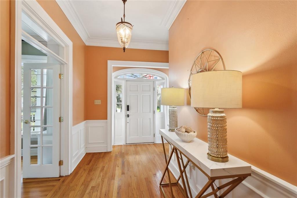 304 SCOTCHPINE Drive