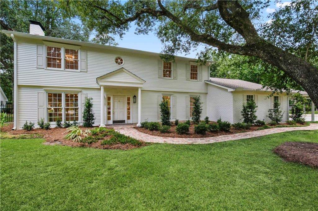 42 RIVERDALE Drive