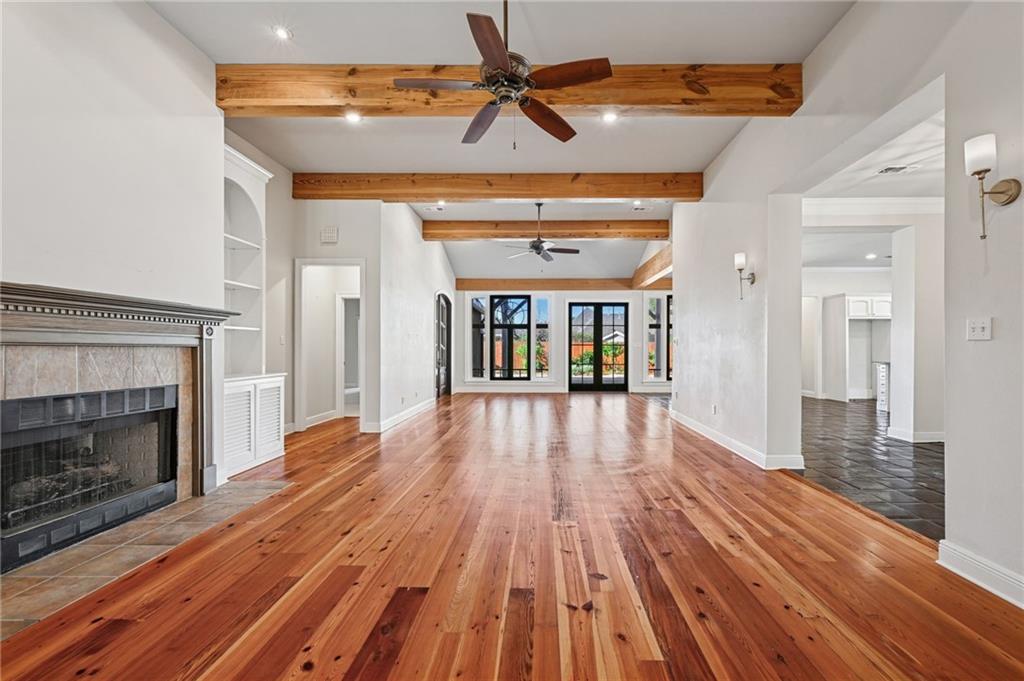 7211 BROOKWOOD Drive