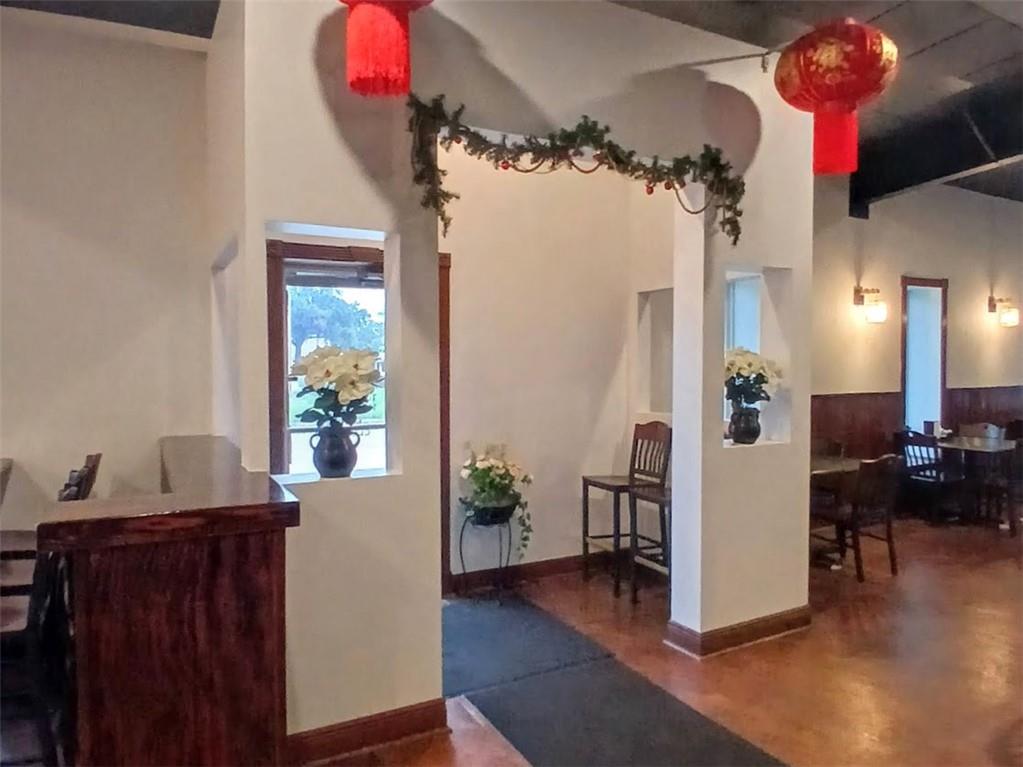 1530 E JUDGE PEREZ Drive