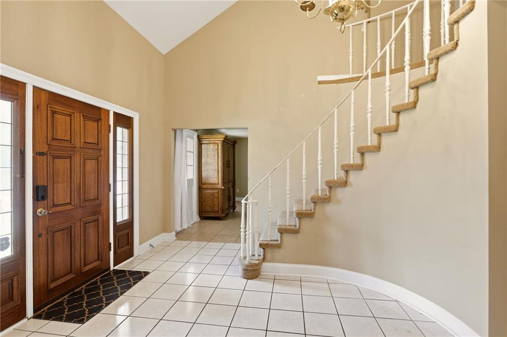 4221 LAKE TRAIL Drive