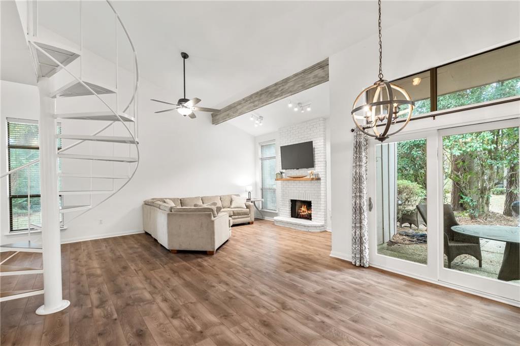 102 E BRIGHTON Court 277