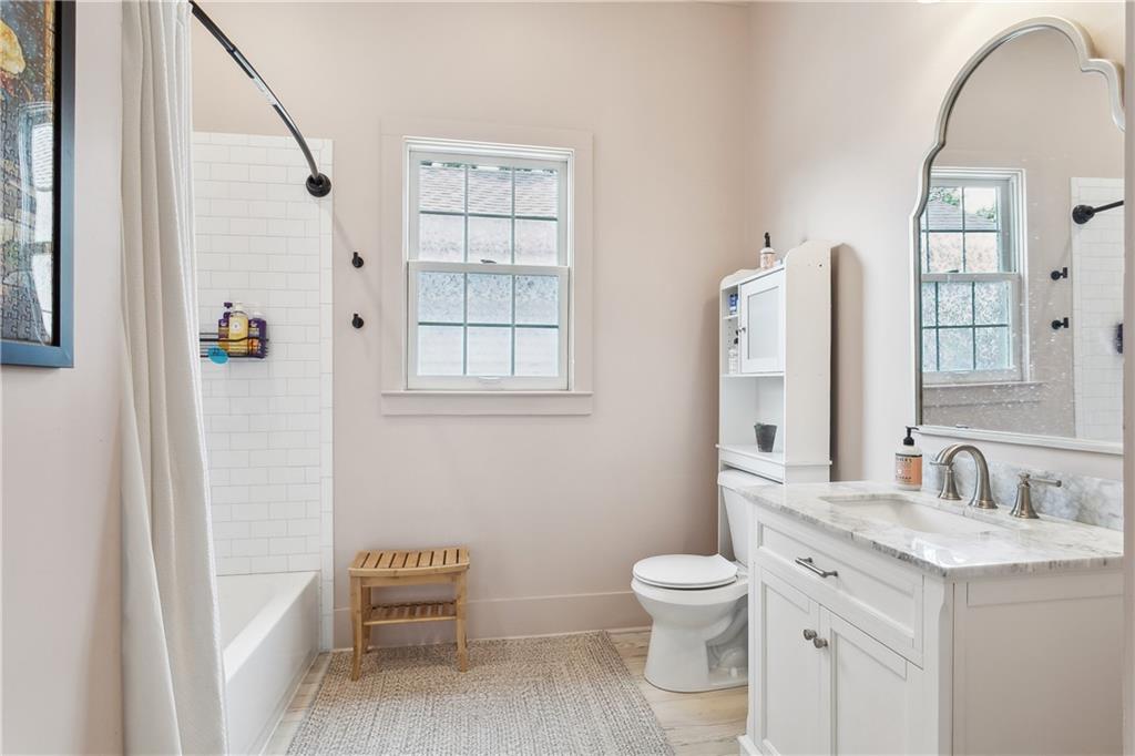 Gretna, Louisiana 70053, United States, 4 Bedrooms Bedrooms, ,2 BathroomsBathrooms,Residential,Active,142371