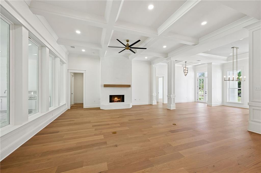 370 N TALLOWWOOD Drive