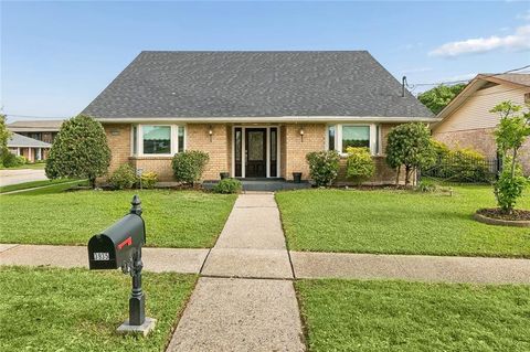 Photo of 3935 PEOPLES Street, Metairie, LA 70002 (MLS # 2553666)