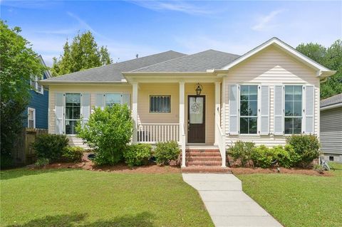 Photo of 6732 MARSHAL FOCH Street, New Orleans, LA 70124 (MLS # 2551176)