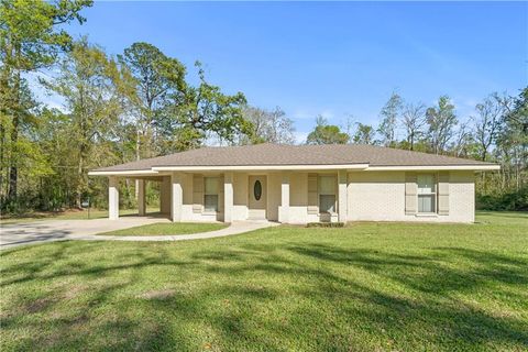 24602 ABERNATHY Road Springfield LA 70462