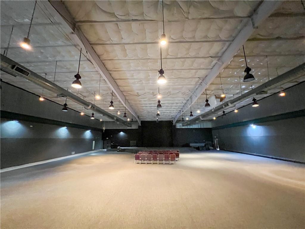 17197 N I-12 SERVICE Road