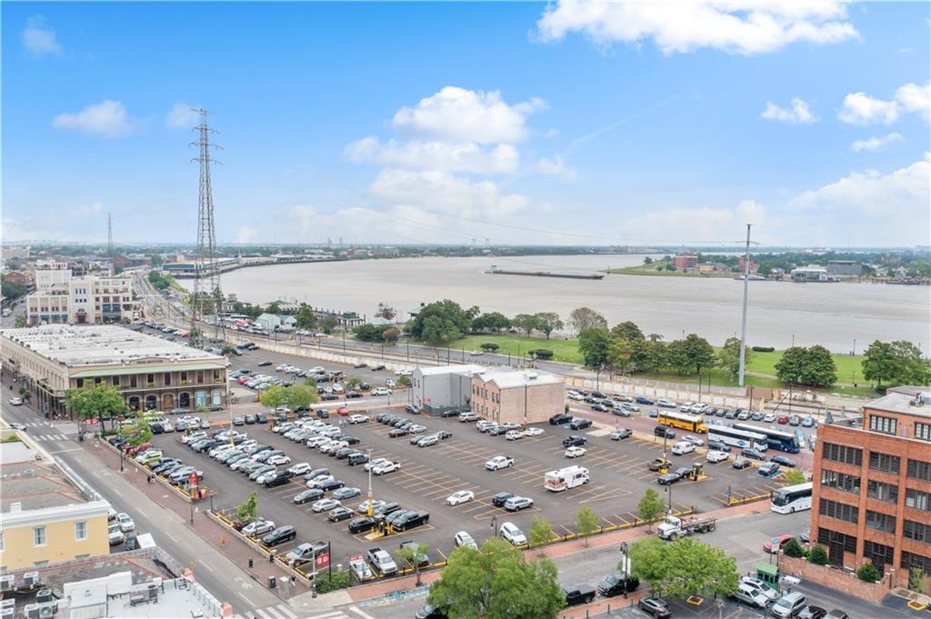 New Orleans, Louisiana 70130, United States, 2 Bedrooms Bedrooms, ,2 BathroomsBathrooms,Residential,Active,122173