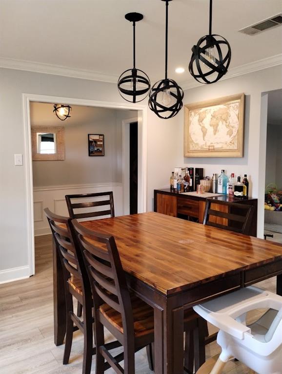 Baton Rouge, Louisiana 70817, United States, 4 Bedrooms Bedrooms, ,2 BathroomsBathrooms,Residential,Active,254283