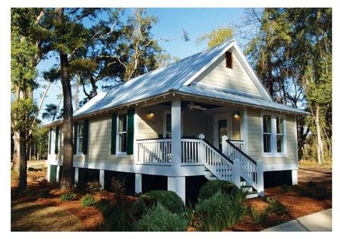 Photo of 32 ST LOUIS Street, Lacombe, LA 70445 (MLS # 2559520)