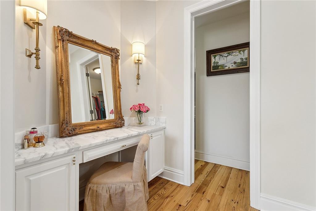 Mandeville, Louisiana 70471, United States, 6 Bedrooms Bedrooms, ,5 BathroomsBathrooms,Residential,Active,97618