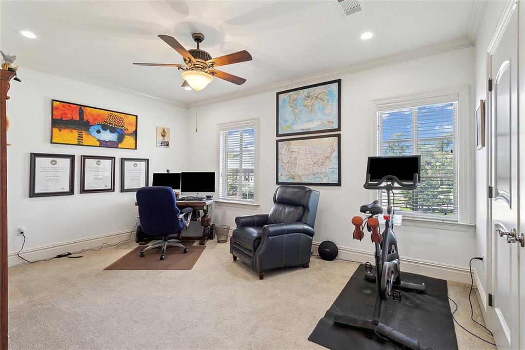 Mandeville, Louisiana 70471, United States, 6 Bedrooms Bedrooms, ,5 BathroomsBathrooms,Residential,Active,97618