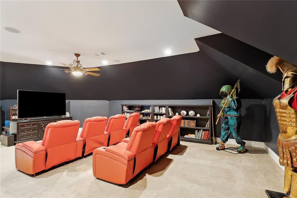 Mandeville, Louisiana 70471, United States, 6 Bedrooms Bedrooms, ,5 BathroomsBathrooms,Residential,Active,97618