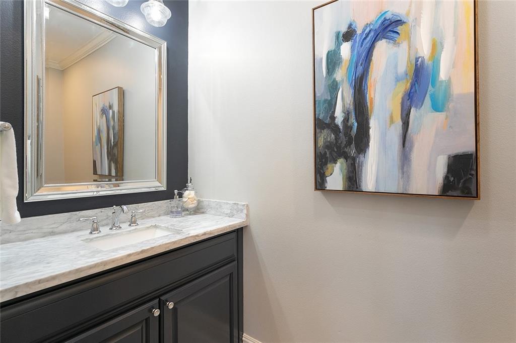 Mandeville, Louisiana 70471, United States, 6 Bedrooms Bedrooms, ,5 BathroomsBathrooms,Residential,Active,97618