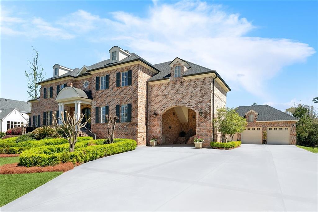160 SANCTUARY Drive