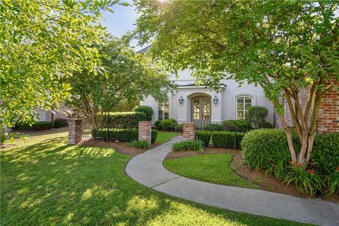 Photo of 618 MILLIKENS Bend, Covington, LA 70433 (MLS # 2554725)