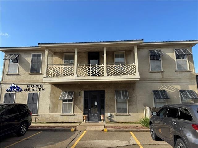 1170 W CAUSEWAY APPROACH