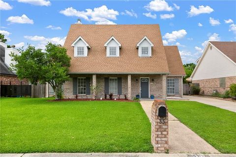 Photo of 33 NOTTOWAY Drive, Marrero, LA 70072 (MLS # 2558173)