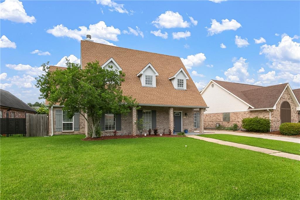 33 NOTTOWAY Drive