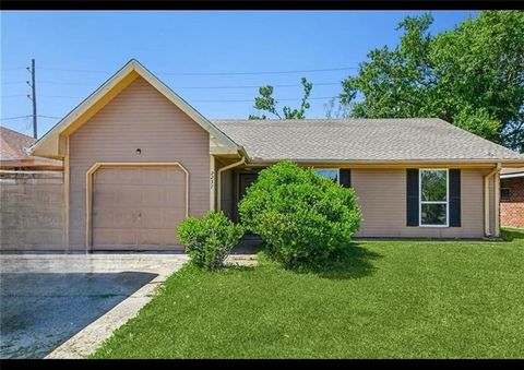 2237 YORKTOWN Drive La Place LA 70068