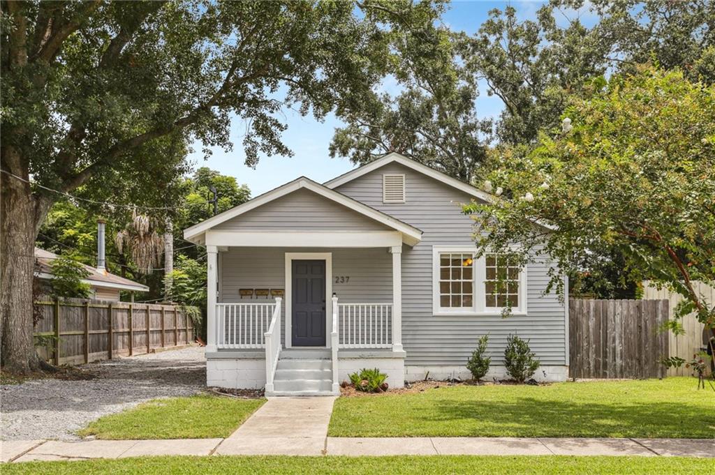 237 VINET Avenue