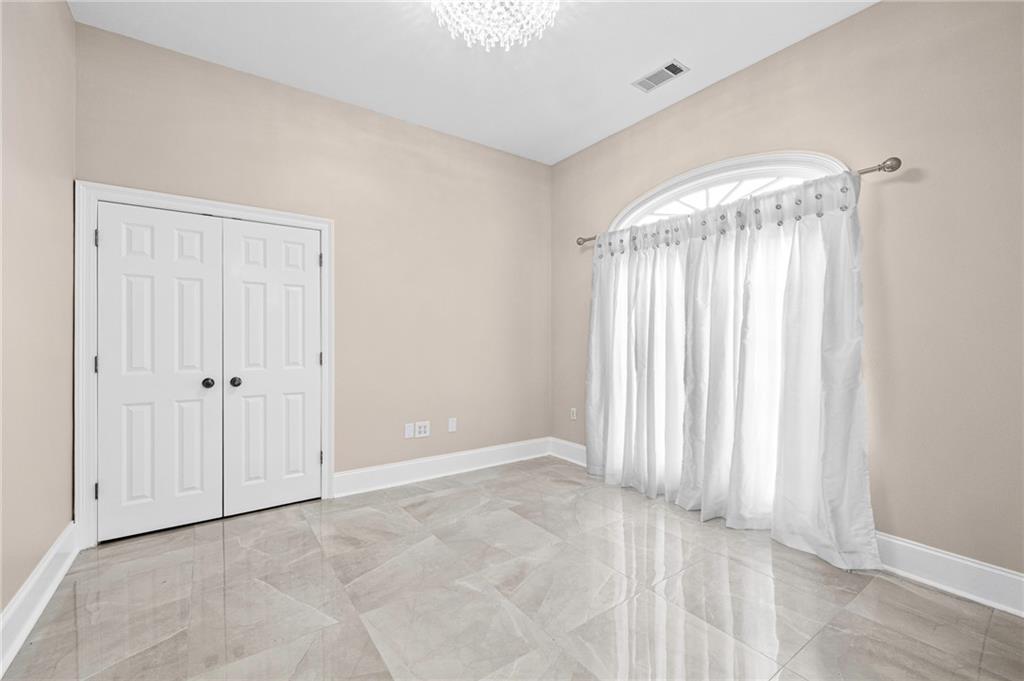 316 W HONORS POINT Court