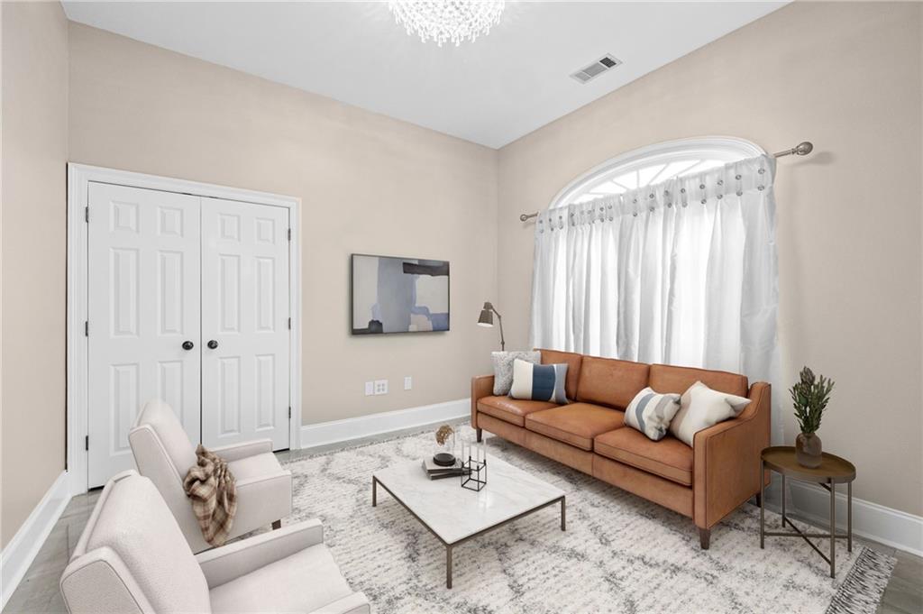 316 W HONORS POINT Court