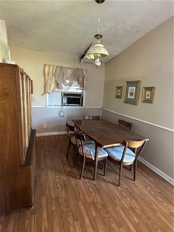 1820 CEDARWOOD Avenue