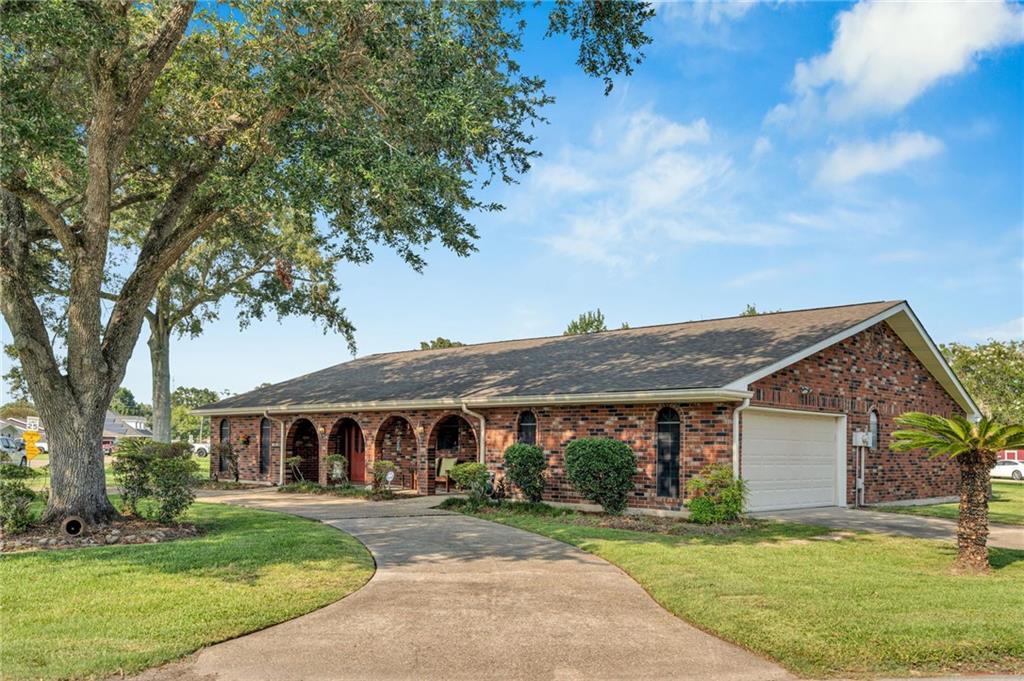 313 SANTA CRUZ Court