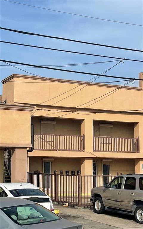 8009 DOWNMAN Road New Orleans LA 70126