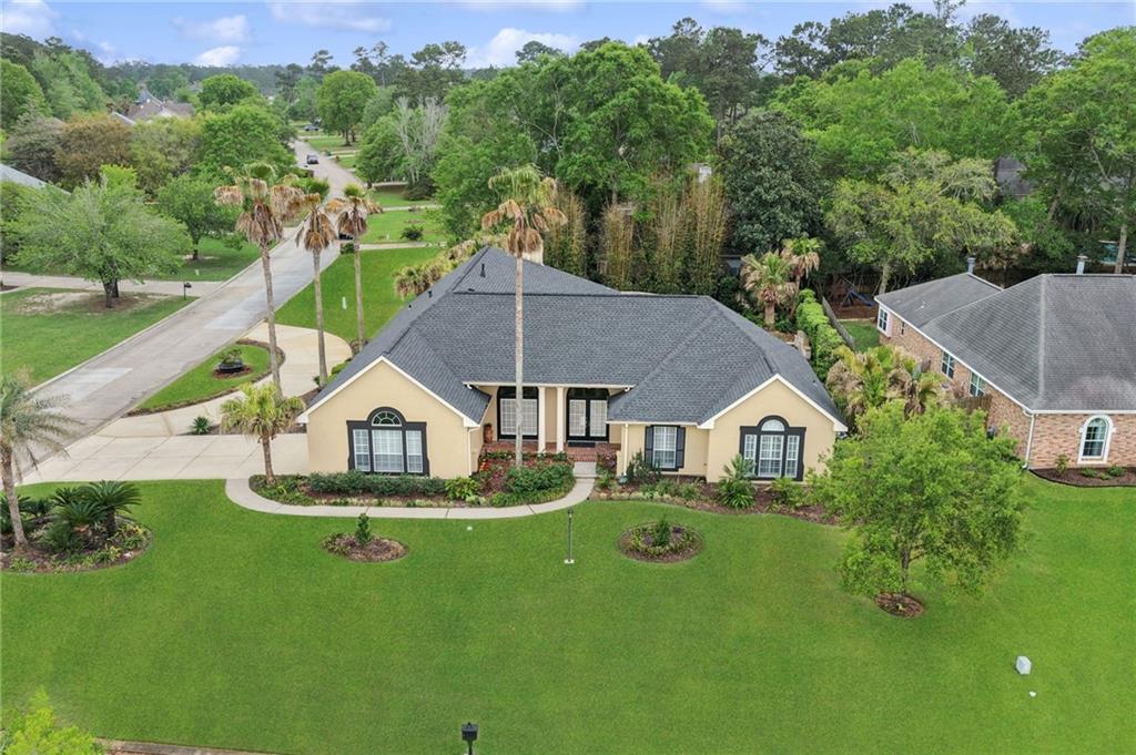 114 TURTLE CREEK Boulevard