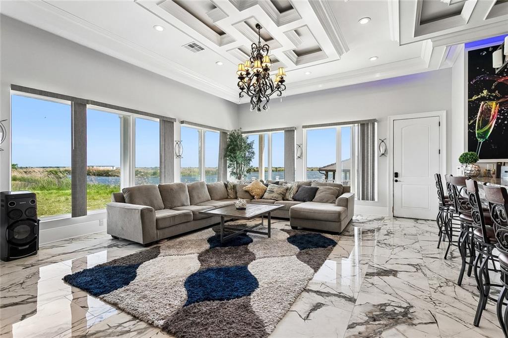 4069 E MARINA VILLA Drive E